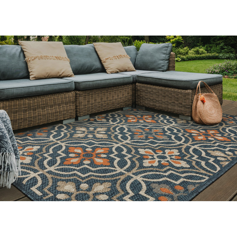 Lark Manor™ Izola Oriental Indoor/Outdoor Area Rug & Reviews | Wayfair